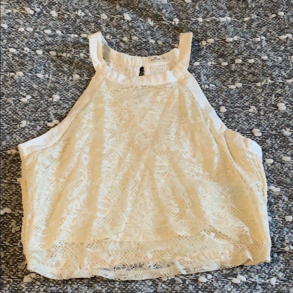 Cute crop top!